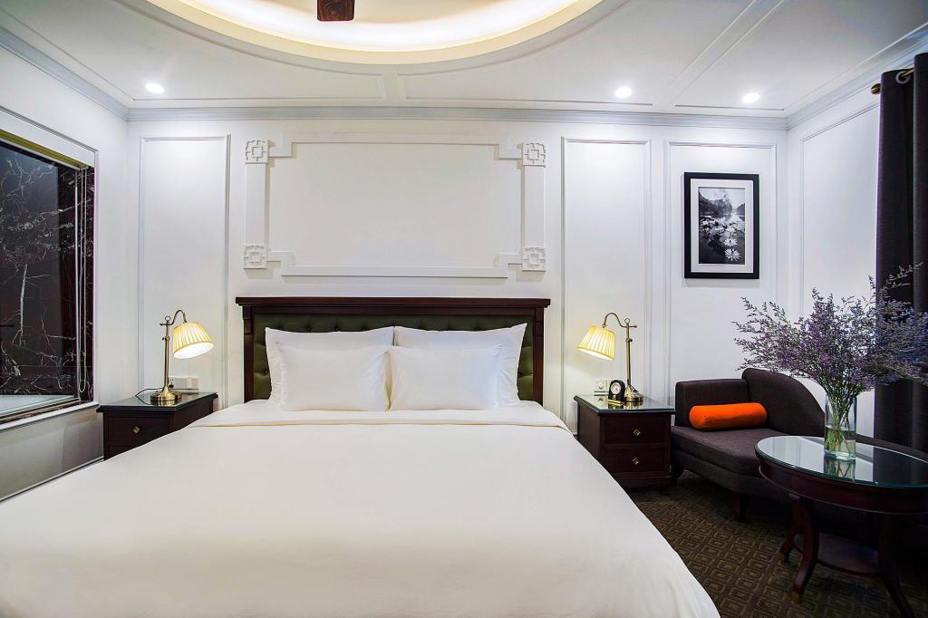 New Era Hotel&Villa Hanoi Buitenkant foto