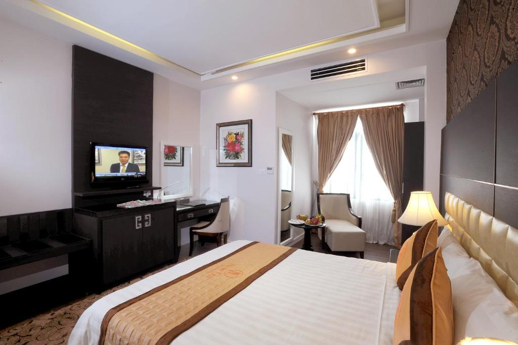 New Era Hotel&Villa Hanoi Buitenkant foto