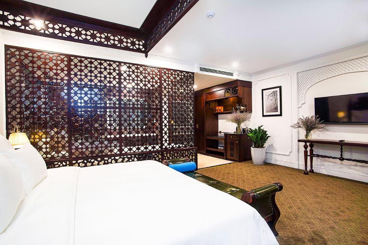 New Era Hotel&Villa Hanoi Buitenkant foto