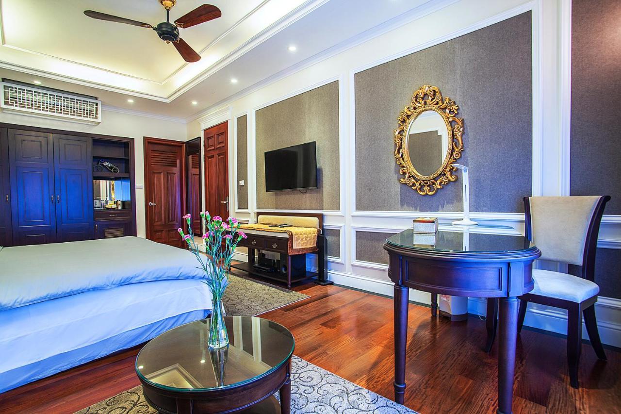 New Era Hotel&Villa Hanoi Buitenkant foto